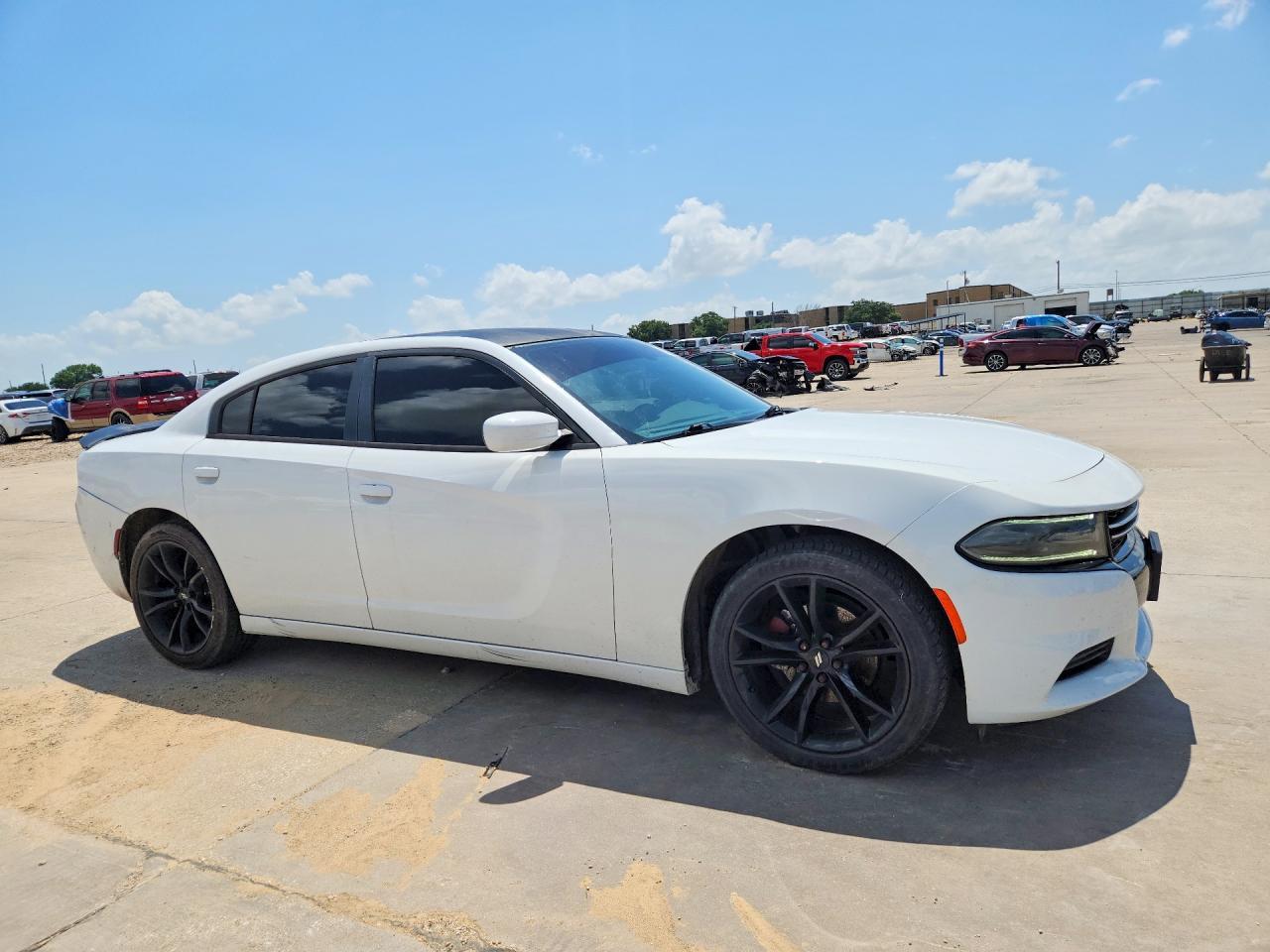 2015 Dodge Charger Se - Image 4
