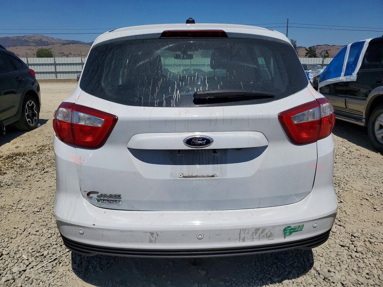 2015 Ford C-Max Premium Sel - Image 6