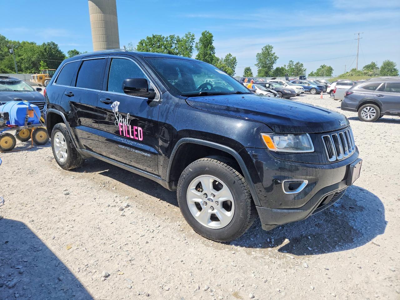 2015 Jeep Grand Cherokee Laredo - Image 4