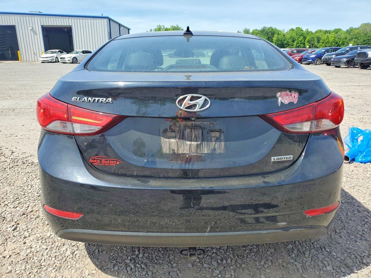 2015 Hyundai Elantra Limited - Фото 6