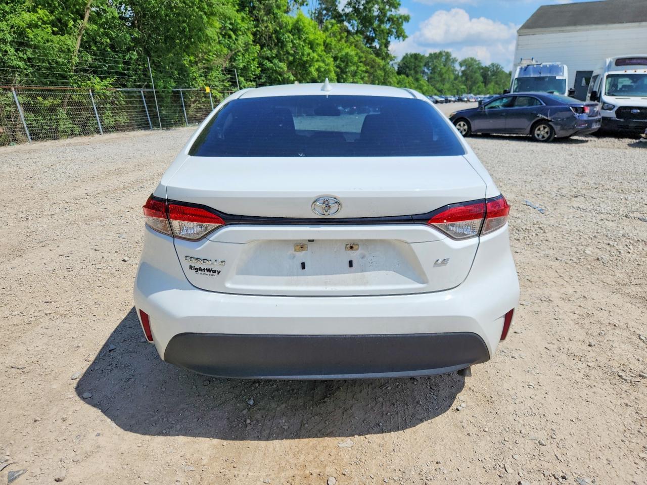 2023 Toyota Corolla Le - Image 6