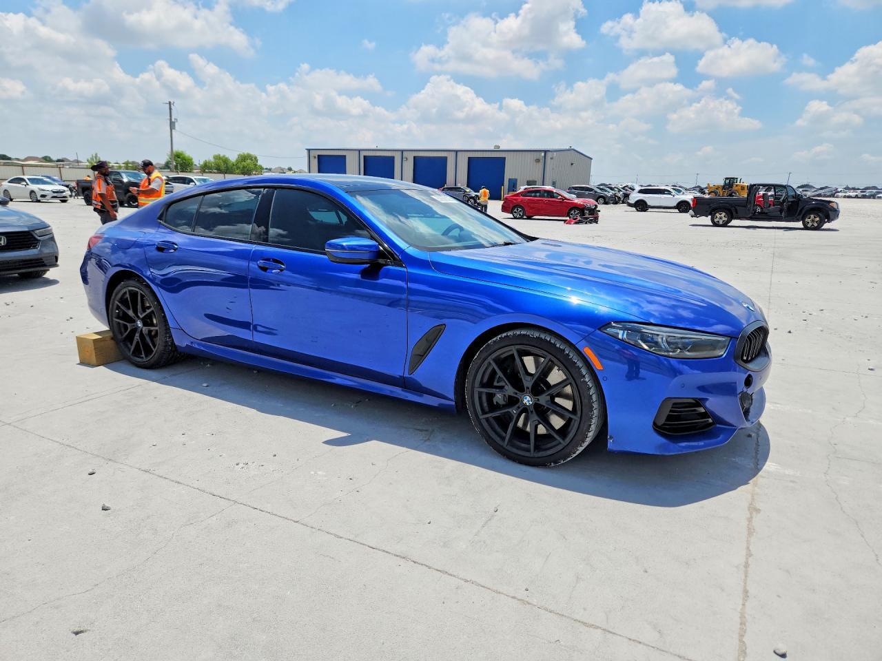 2023 BMW 840Xi - Фото 4