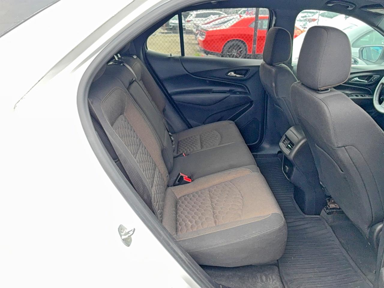 2018 Chevrolet Equinox Lt - Image 6