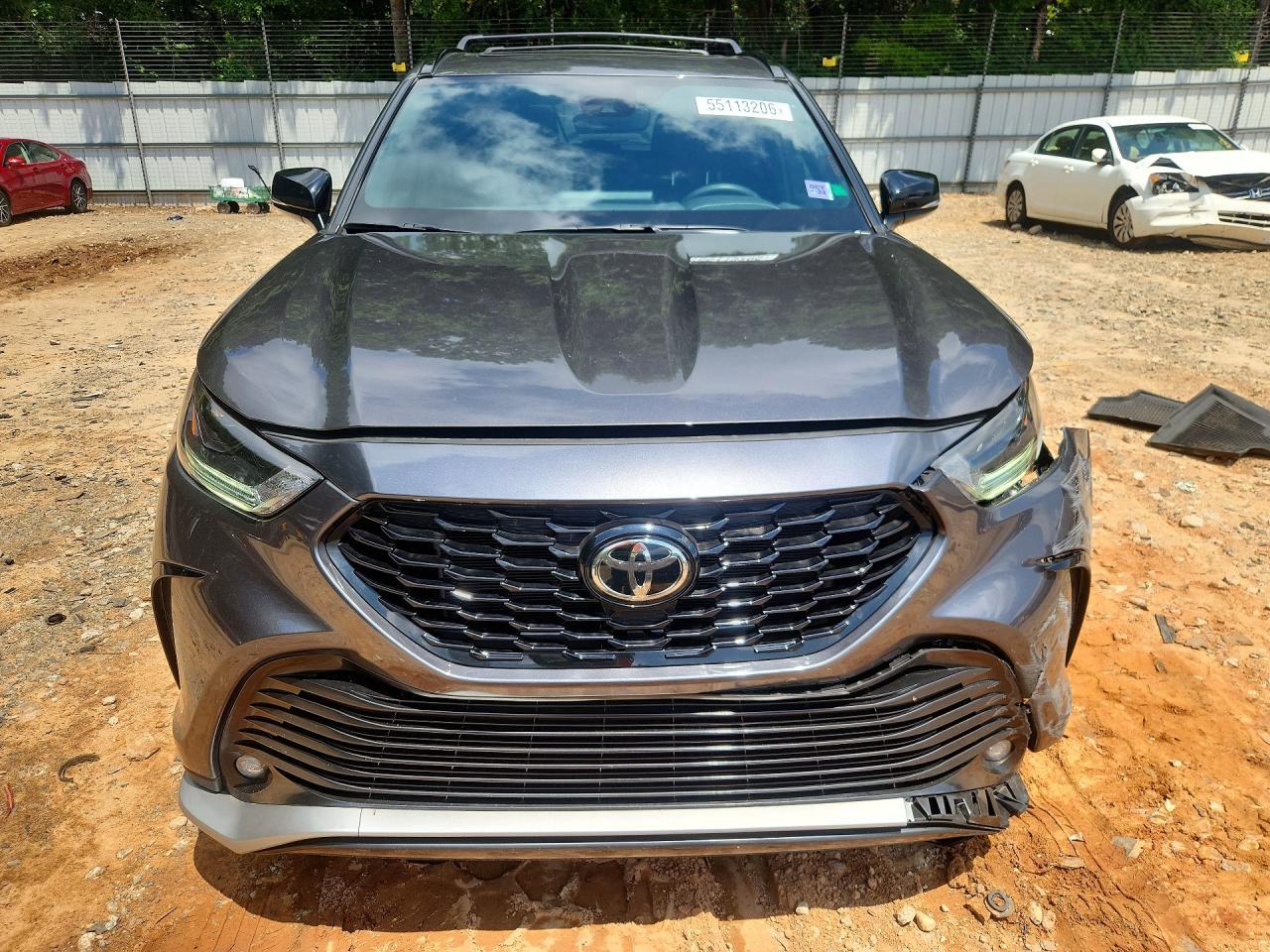 2022 Toyota Highlander Xse - Image 5