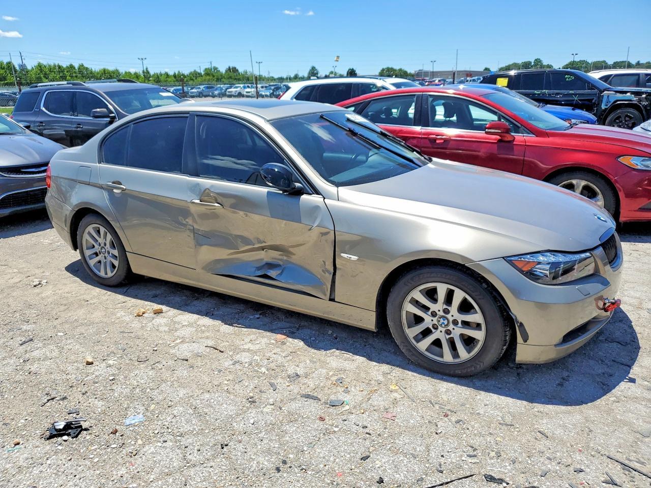2007 BMW 328 Xi - Image 4
