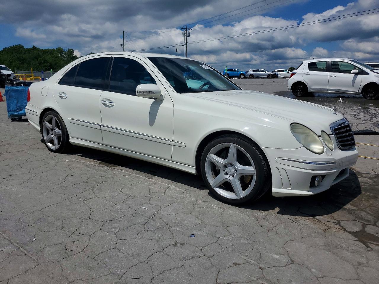 2009 Mercedes-Benz E 550 - Фото 4