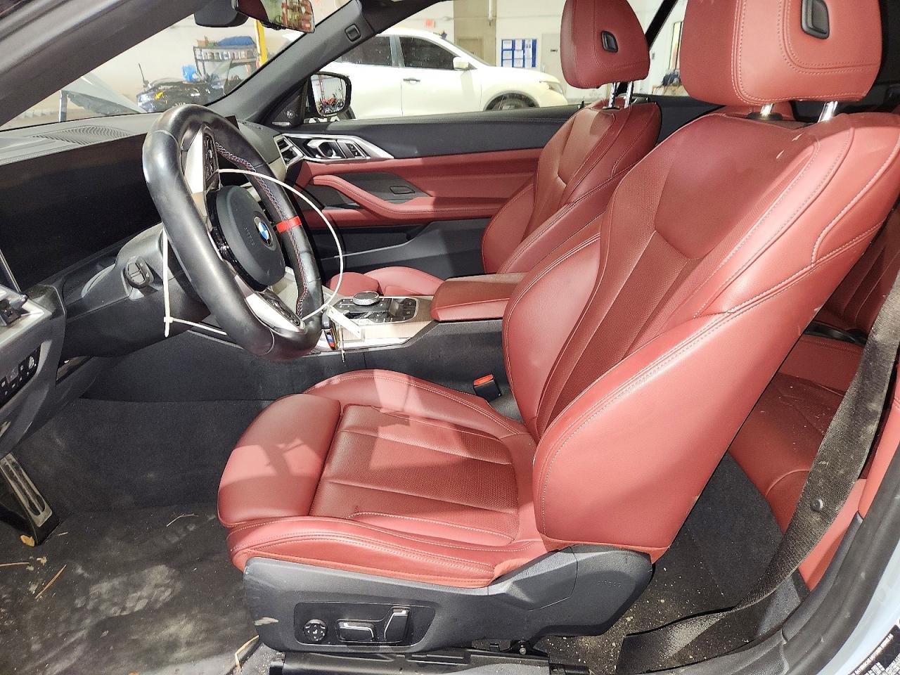 2025 BMW M440I - Image 7