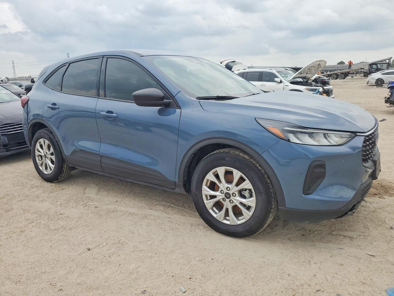 2025 Ford Escape Active - Фото 4