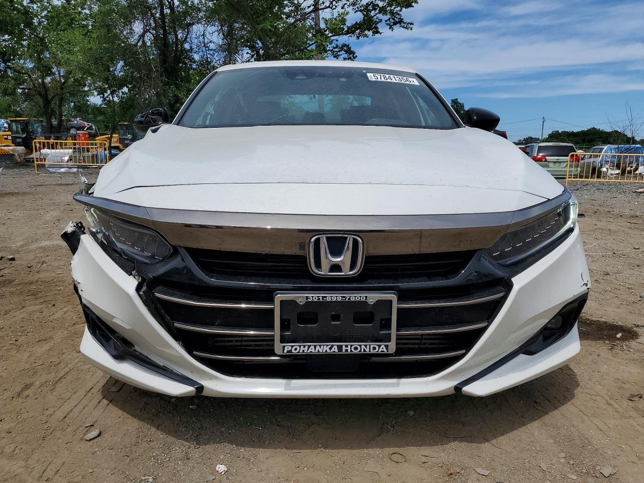 2022 Honda Accord Sport - Image 5