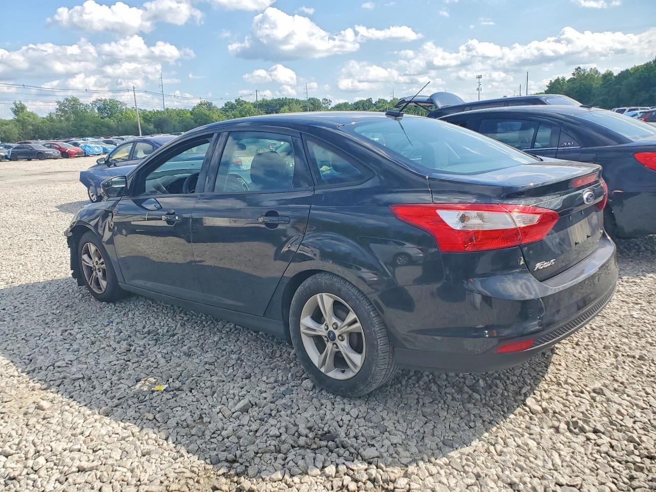 2014 Ford Focus Se - Image 2