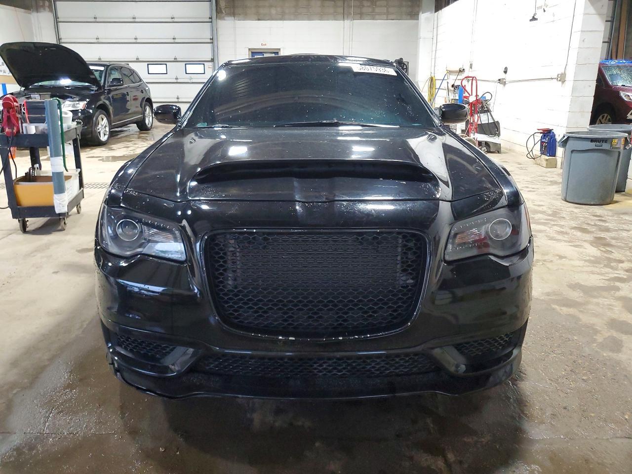 2014 Chrysler 300 - Фото 5