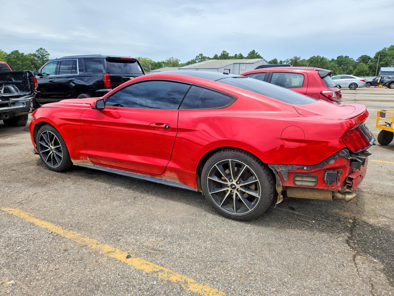 2016 Ford Mustang - Фото 2