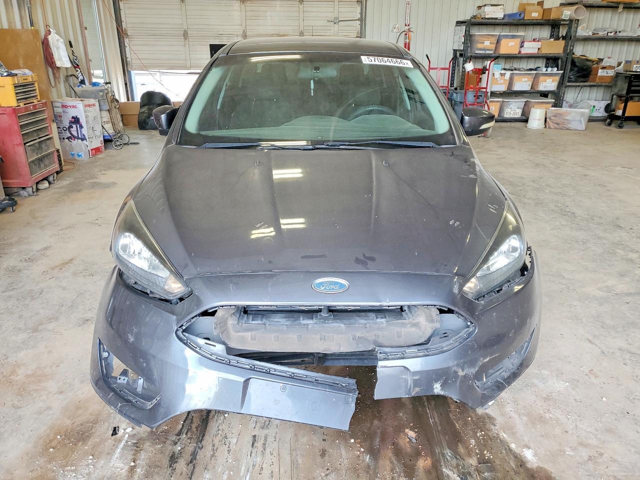 2017 Ford Focus Se - Image 5