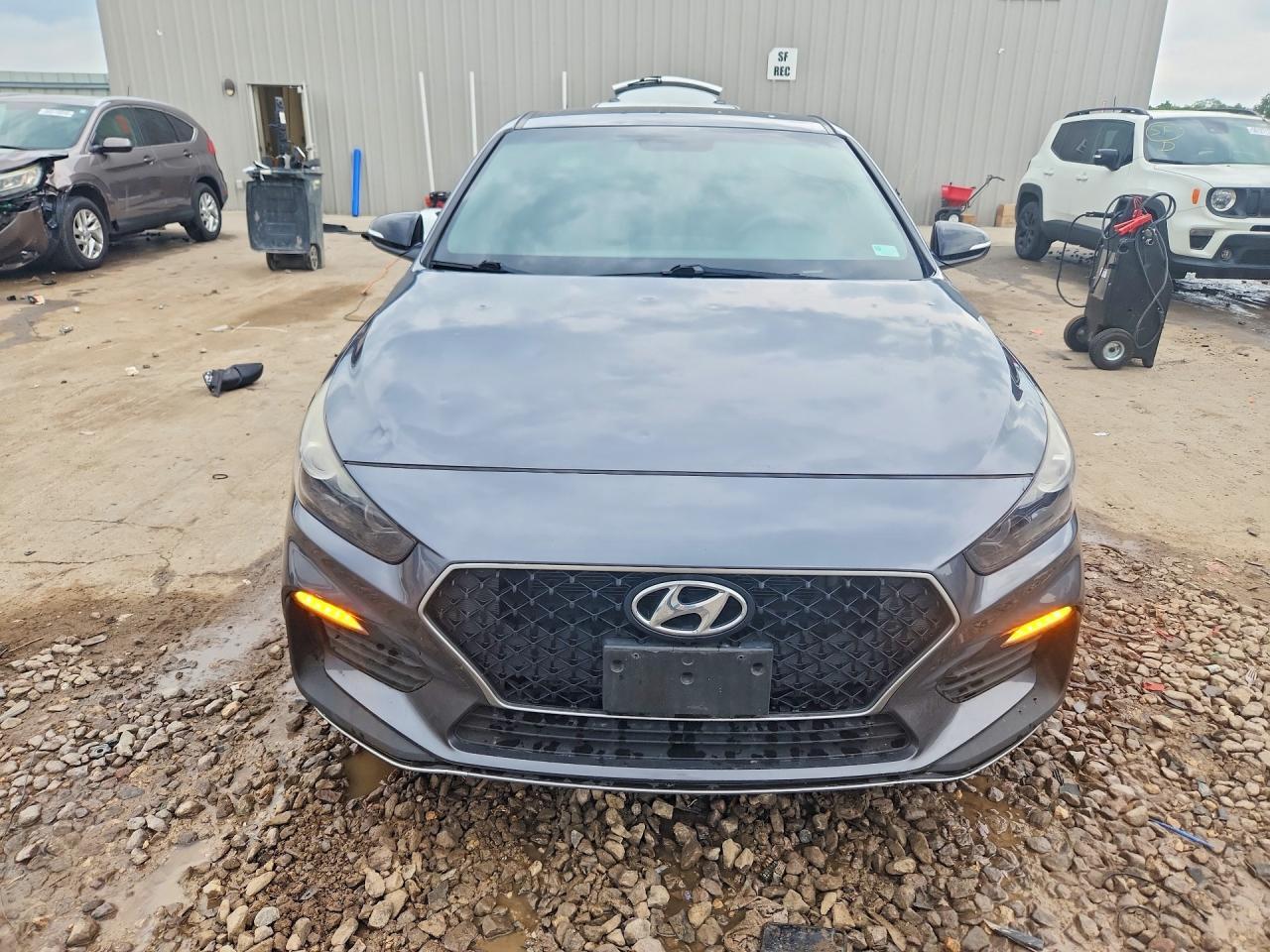 2019 Hyundai Elantra Gt N Line - Фото 5