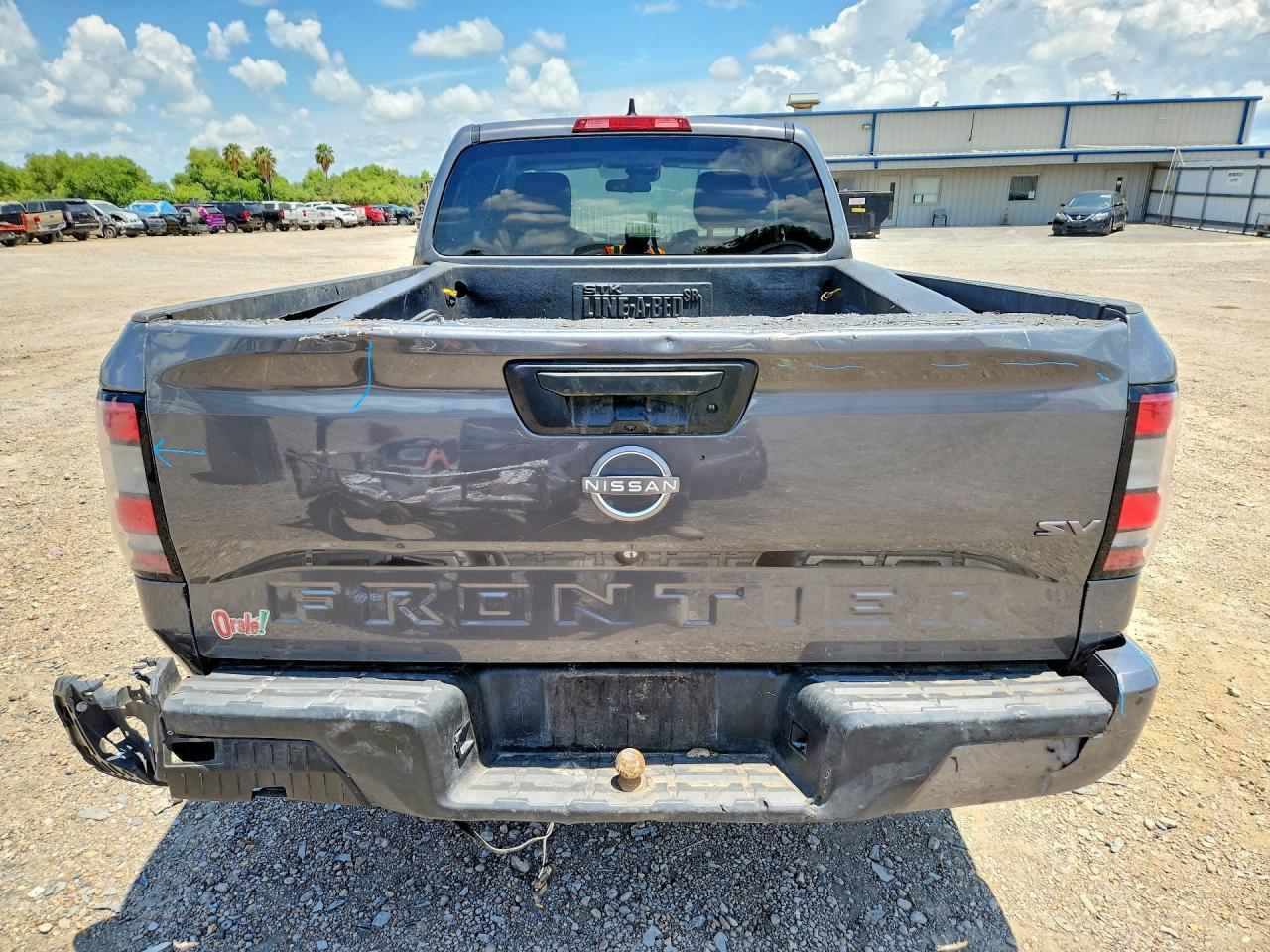 2022 Nissan Frontier Sv - Image 6