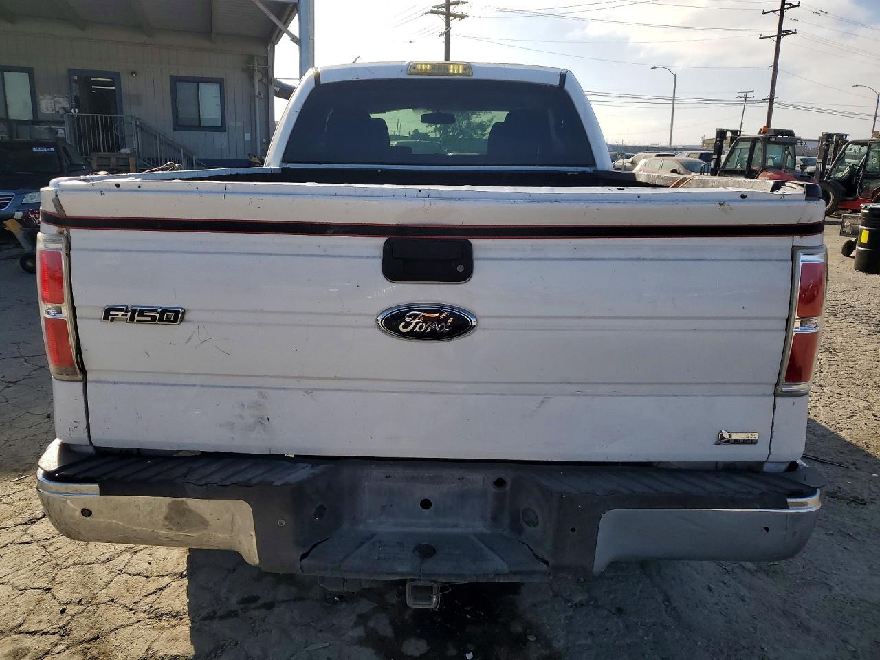 2010 Ford F150 Super Cab - Image 6