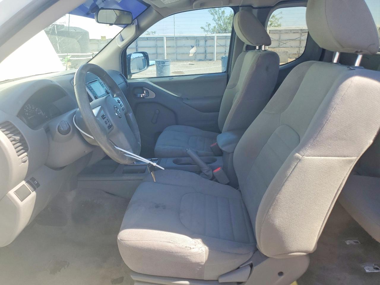 2017 Nissan Frontier S - Image 7