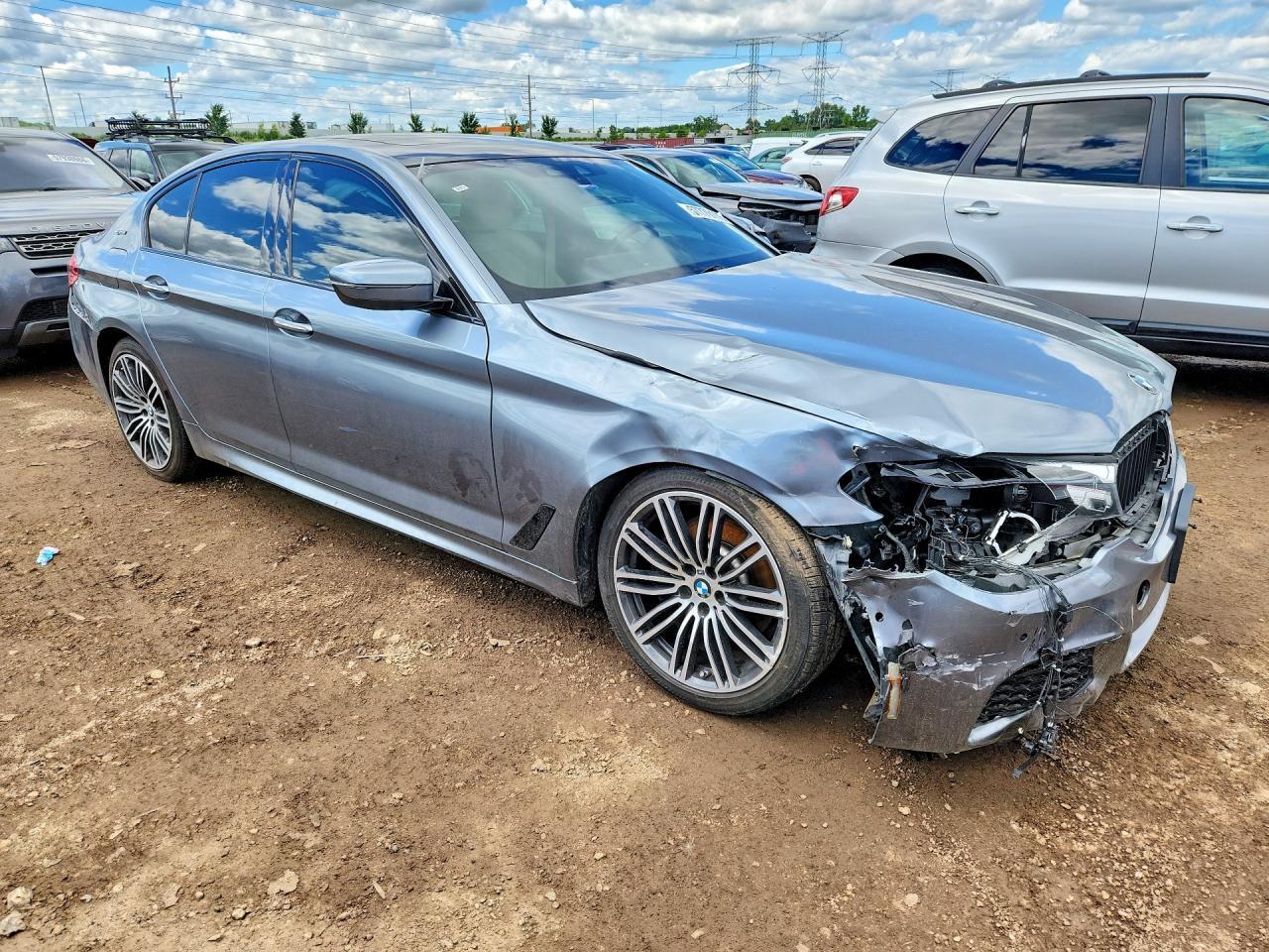 2018 BMW 530E - Фото 4