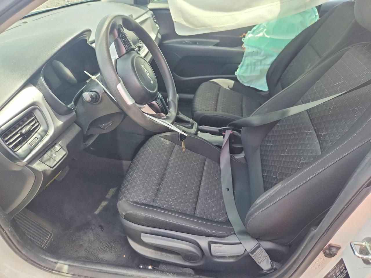2023 Kia Rio Lx - Image 7