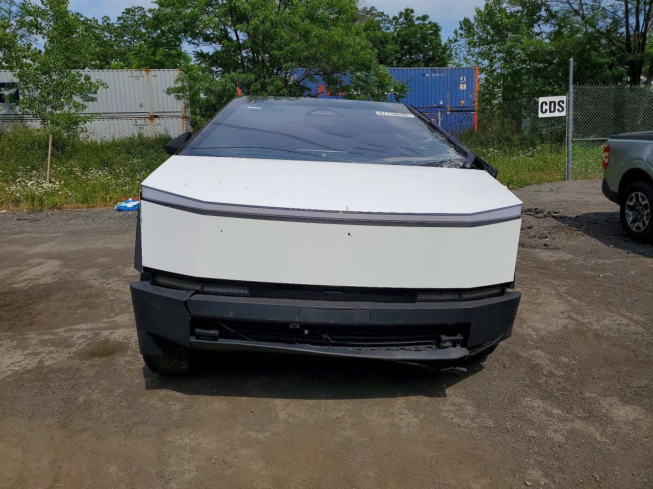 2024 Tesla Cybertruck - Фото 5