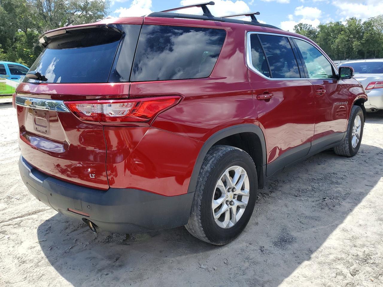 2019 Chevrolet Traverse Lt - Image 3