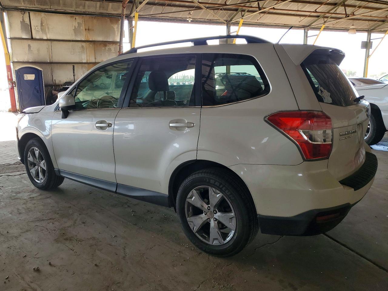 2015 Subaru Forester - Фото 2