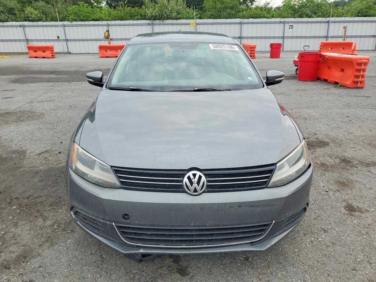 2014 Volkswagen Jetta Tdi - Image 5