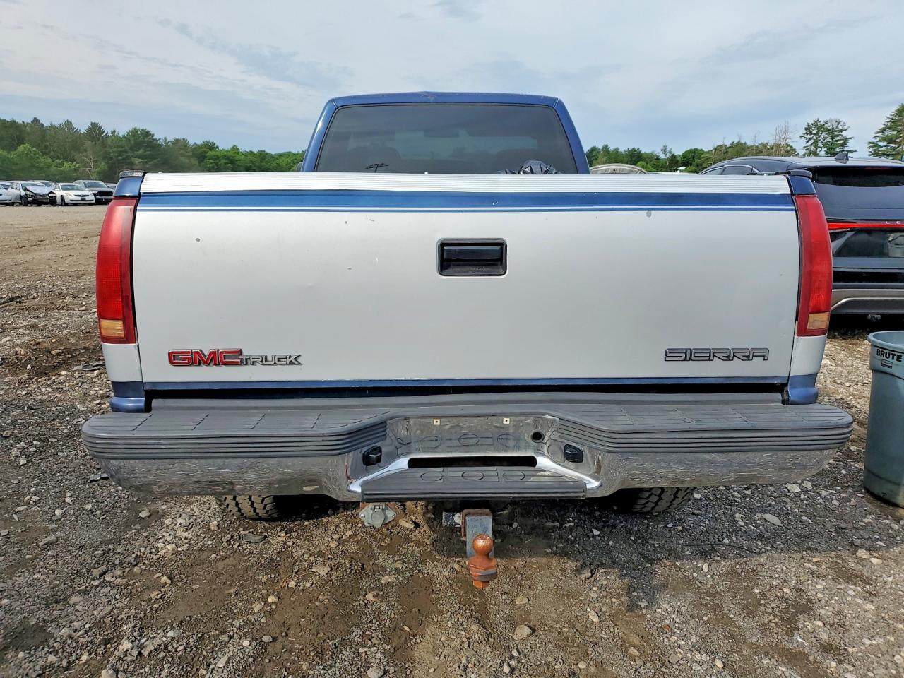 1993 GMC Sierra K1500 - Image 6