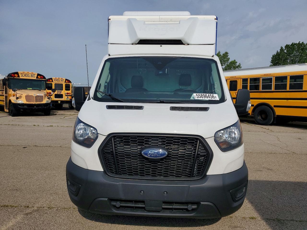 2022 Ford Transit Delivery Truck - Image 5