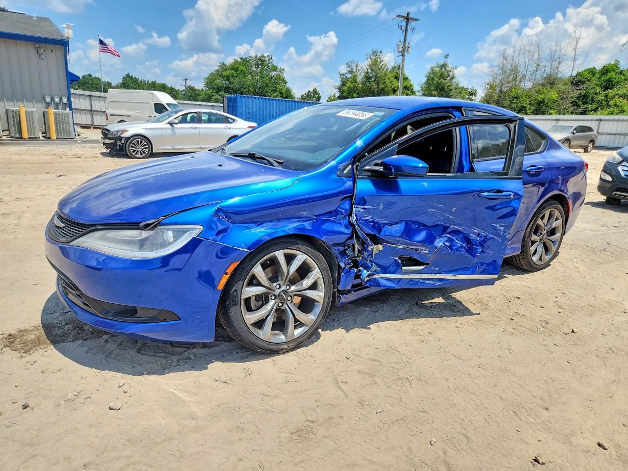 2015 Chrysler 200 S