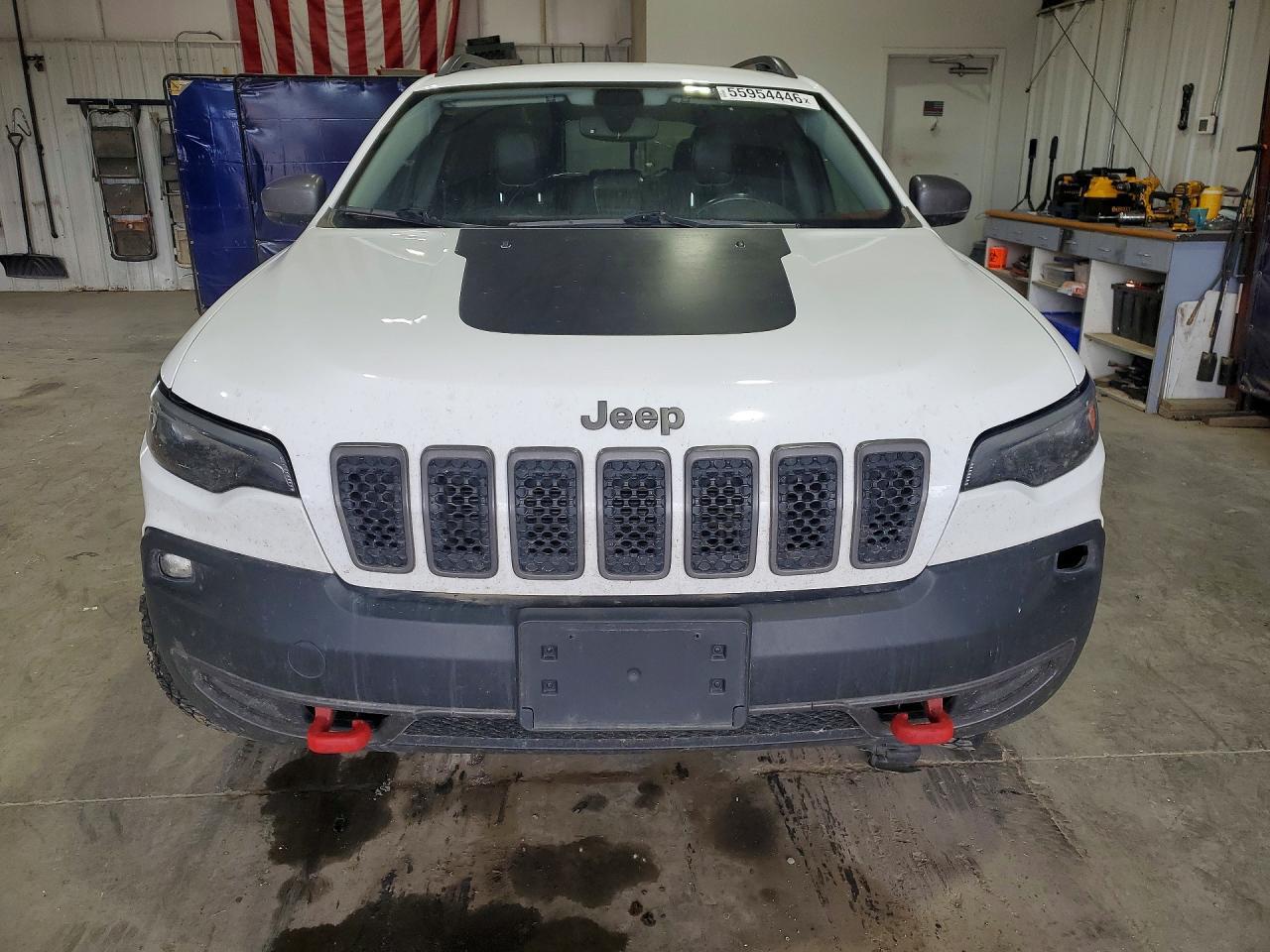 2019 Jeep Cherokee Trailhawk - Image 5