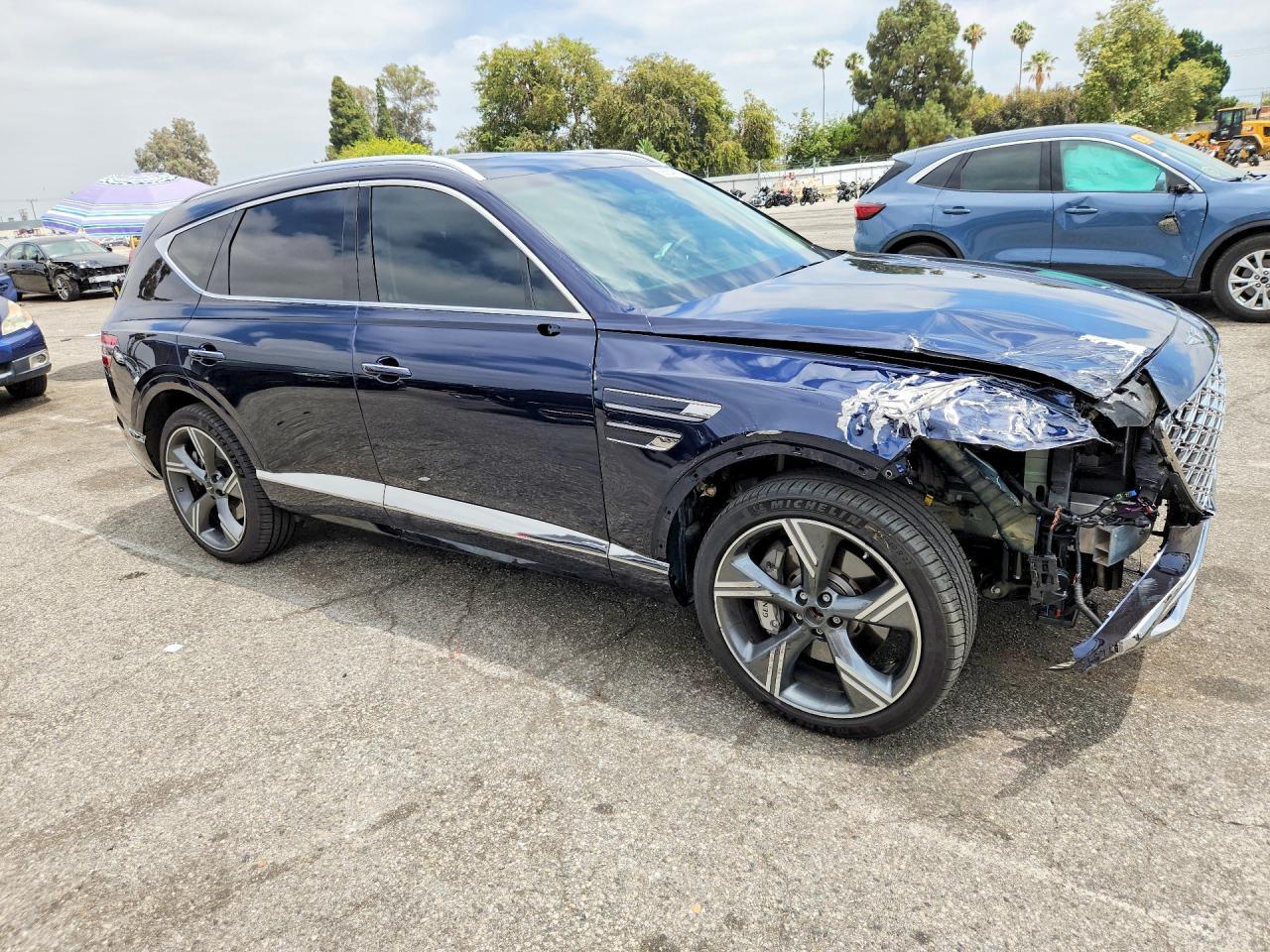 2025 Genesis Gv80 Prestige - Image 4