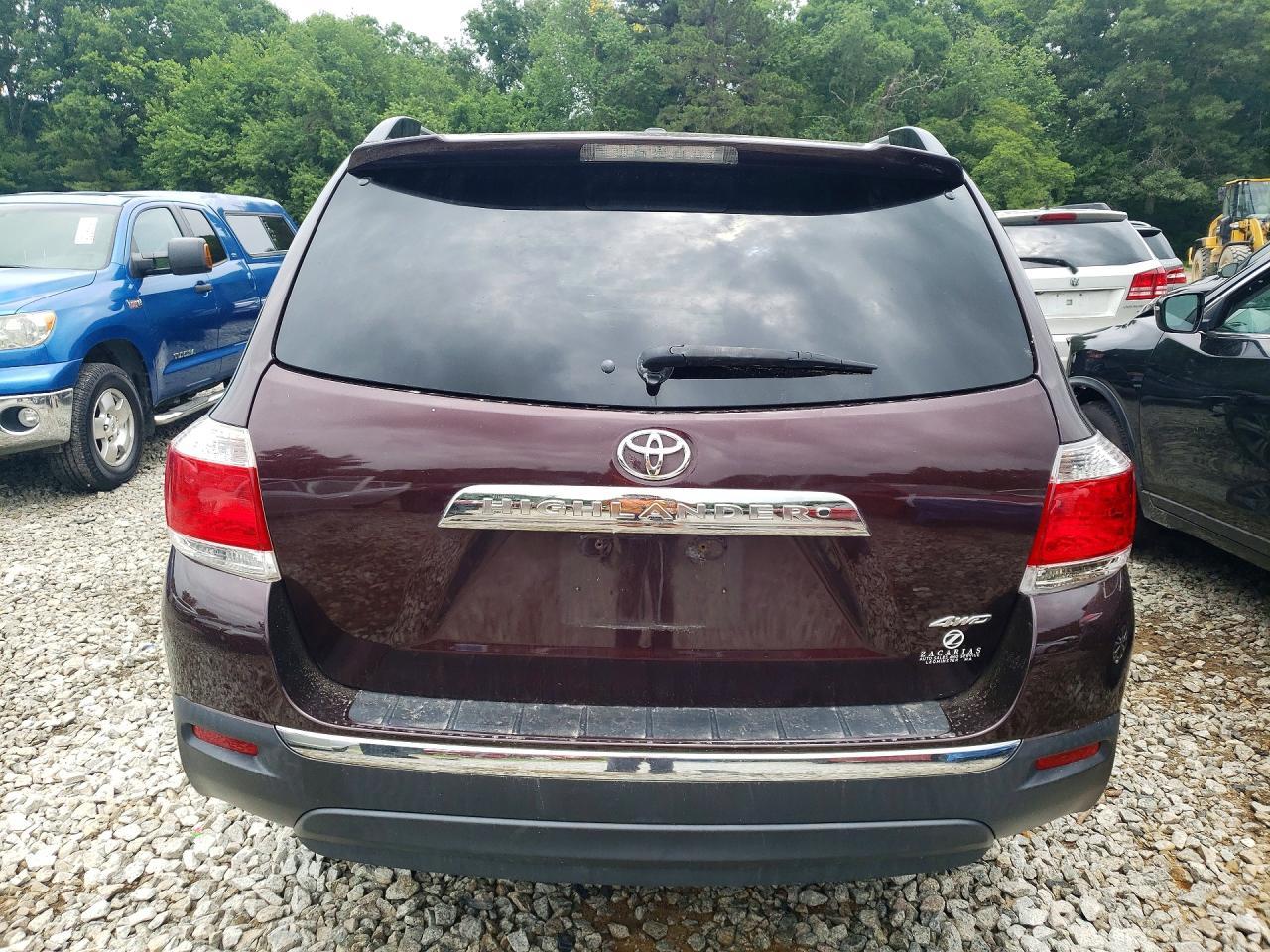 2013 Toyota Highlander Limited - Image 6