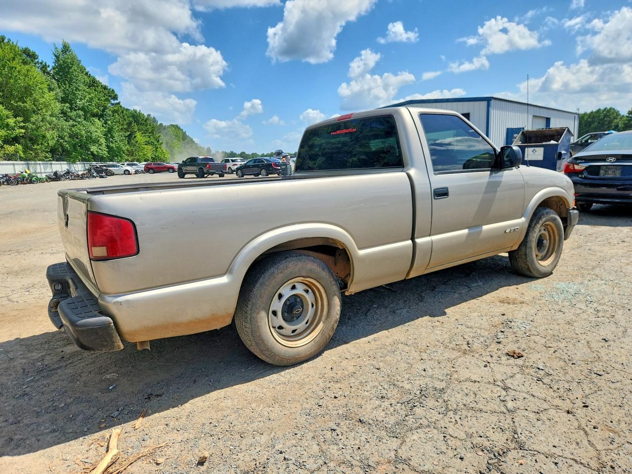2001 Chevrolet S Truck S10 - Image 3