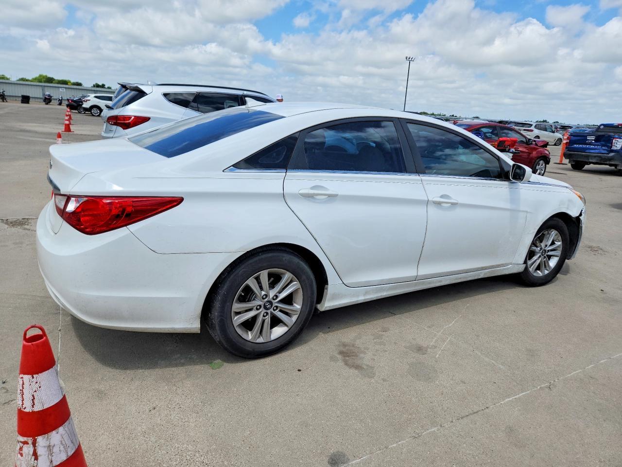 2013 Hyundai Sonata Gls - Фото 3