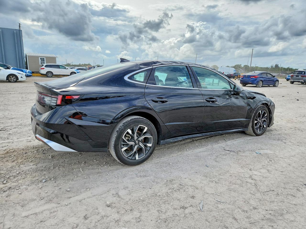 2025 Hyundai Sonata Sel - Фото 3