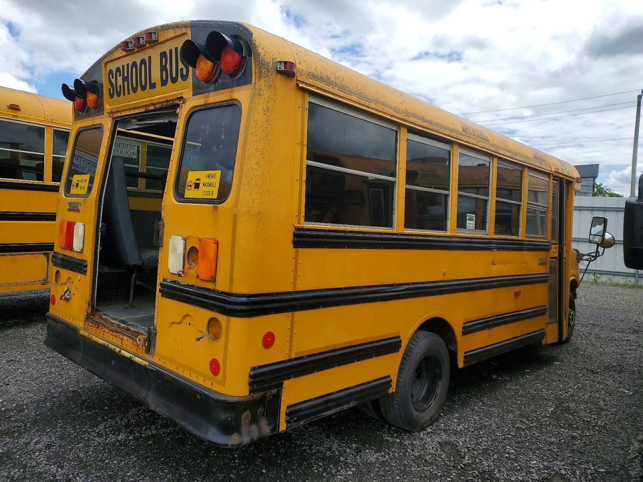 2010 Chevrolet Express Cu - School Bus - Image 4