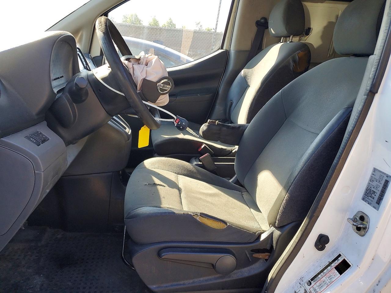 2015 Nissan Nv200 Sv - Image 7