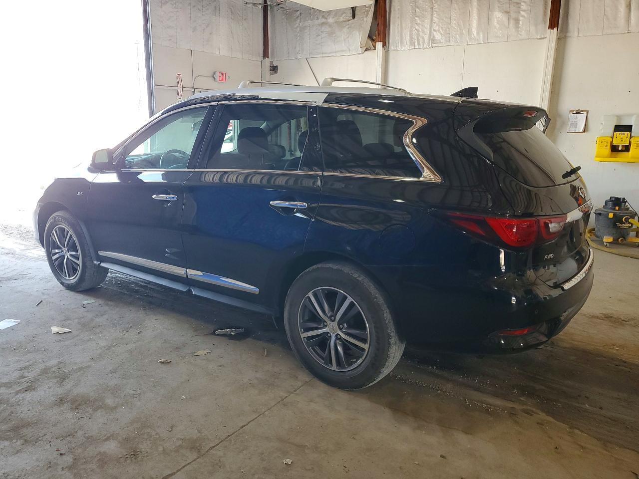 2019 Infiniti Qx60 Luxe - Image 2