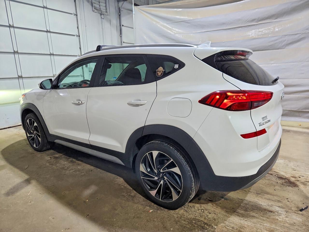 2021 Hyundai Tucson Sport - Image 2