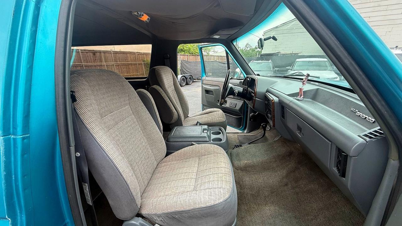1990 Ford Bronco U100 - Image 5