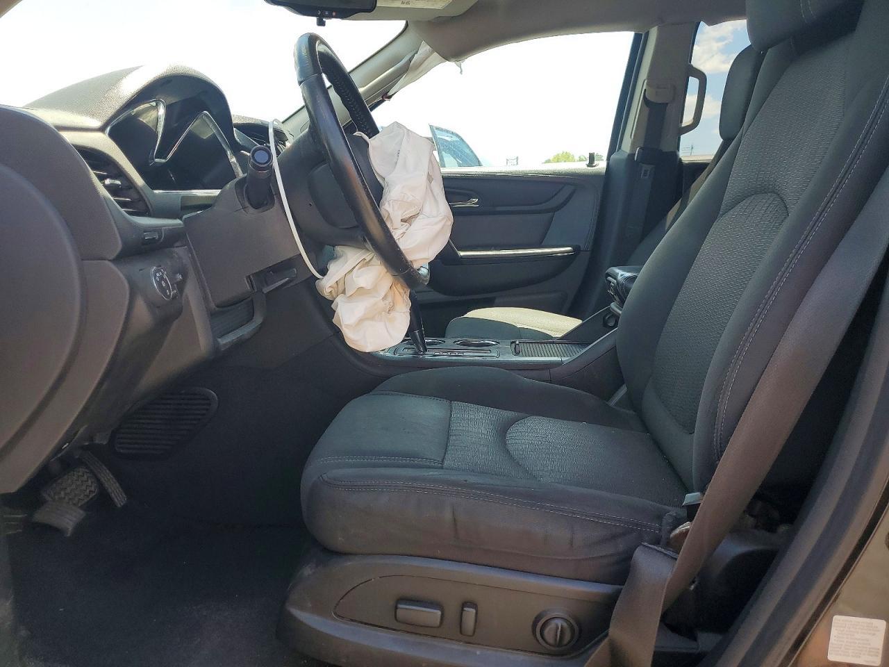 2016 Chevrolet Traverse Lt - Image 7