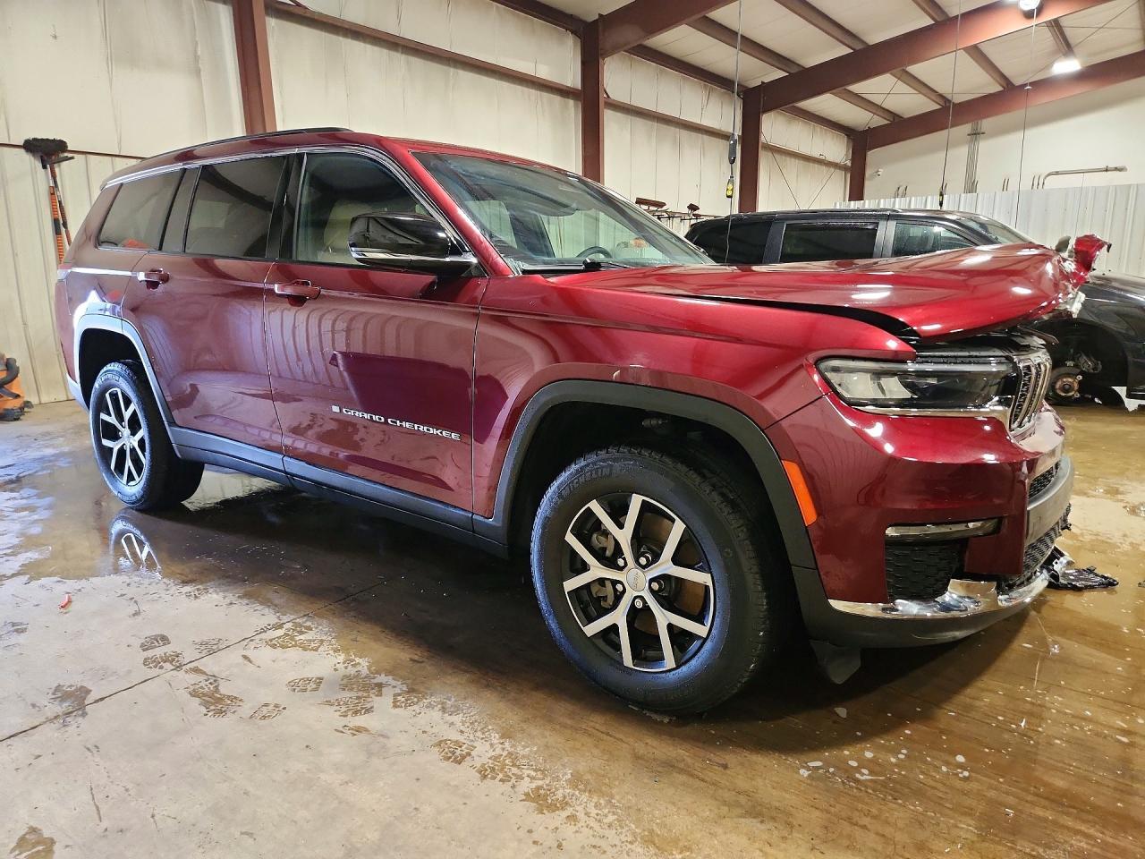 2024 Jeep Grand Cherokee L Limited - Image 4
