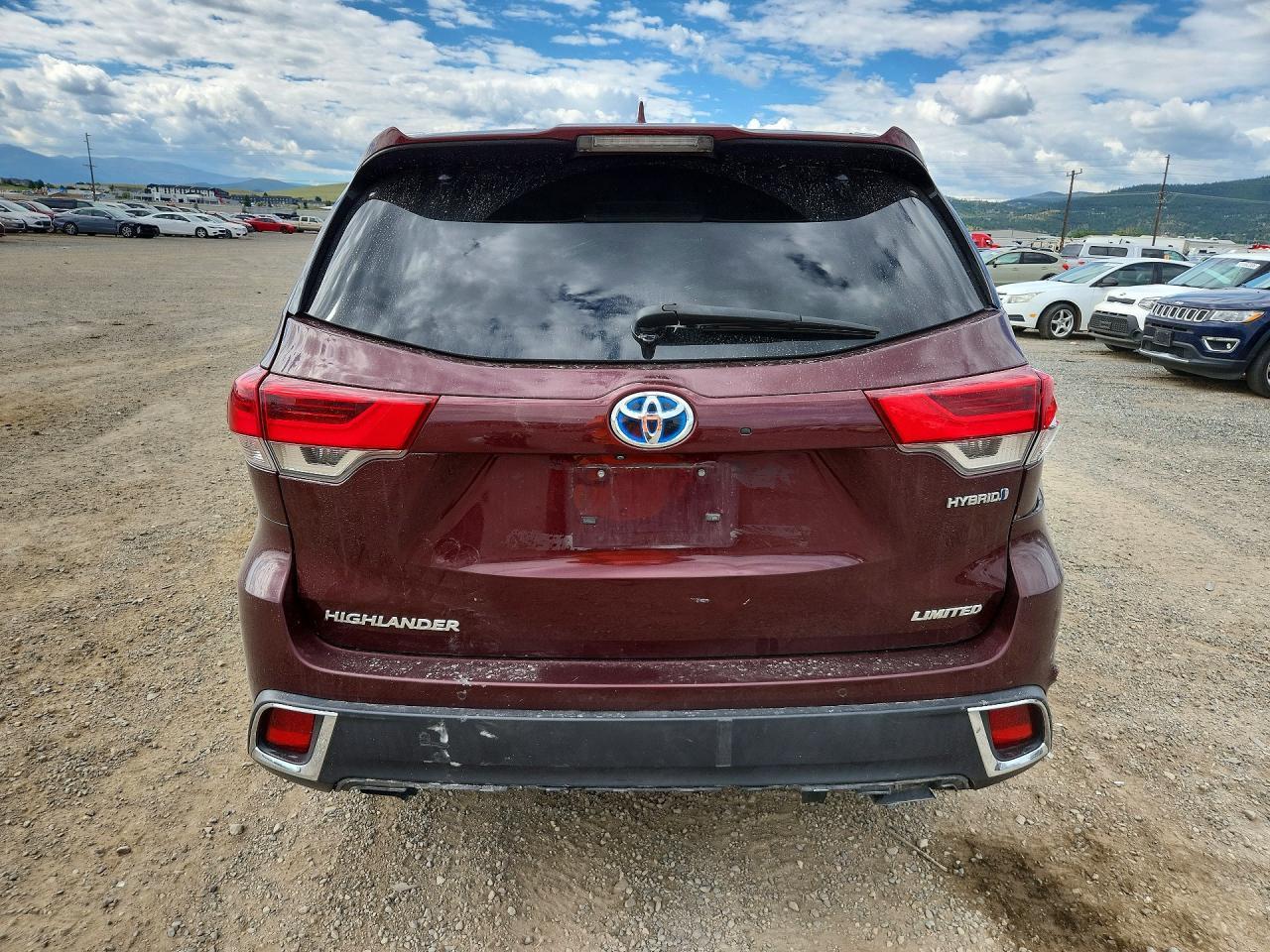 2019 Toyota Highlander Hybrid Limited - Image 6