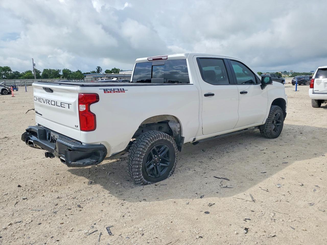 2020 Chevrolet Silverado K1500 Lt Trail Boss - Фото 3