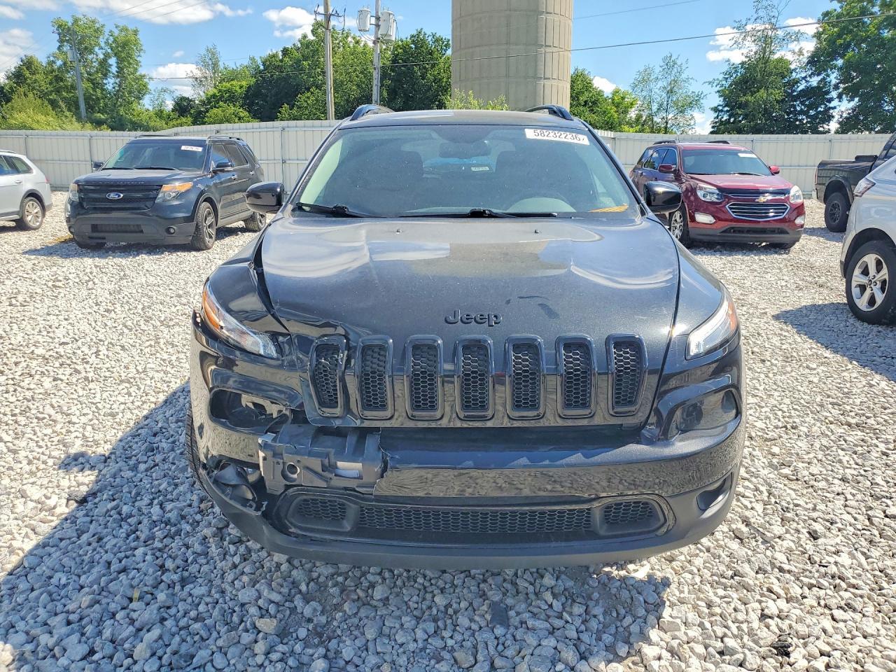 2016 Jeep Cherokee Latitude - Фото 5