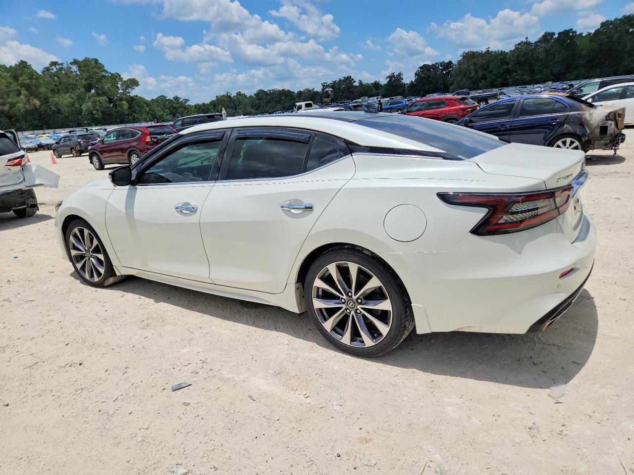 2021 Nissan Maxima Platinum - Фото 2