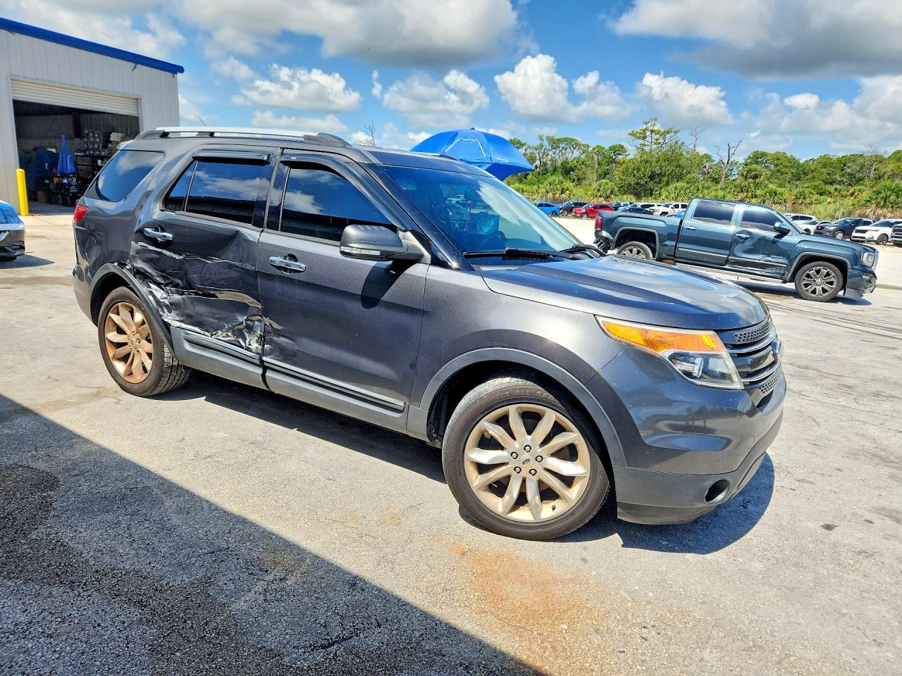 2015 Ford Explorer Limited - Image 4