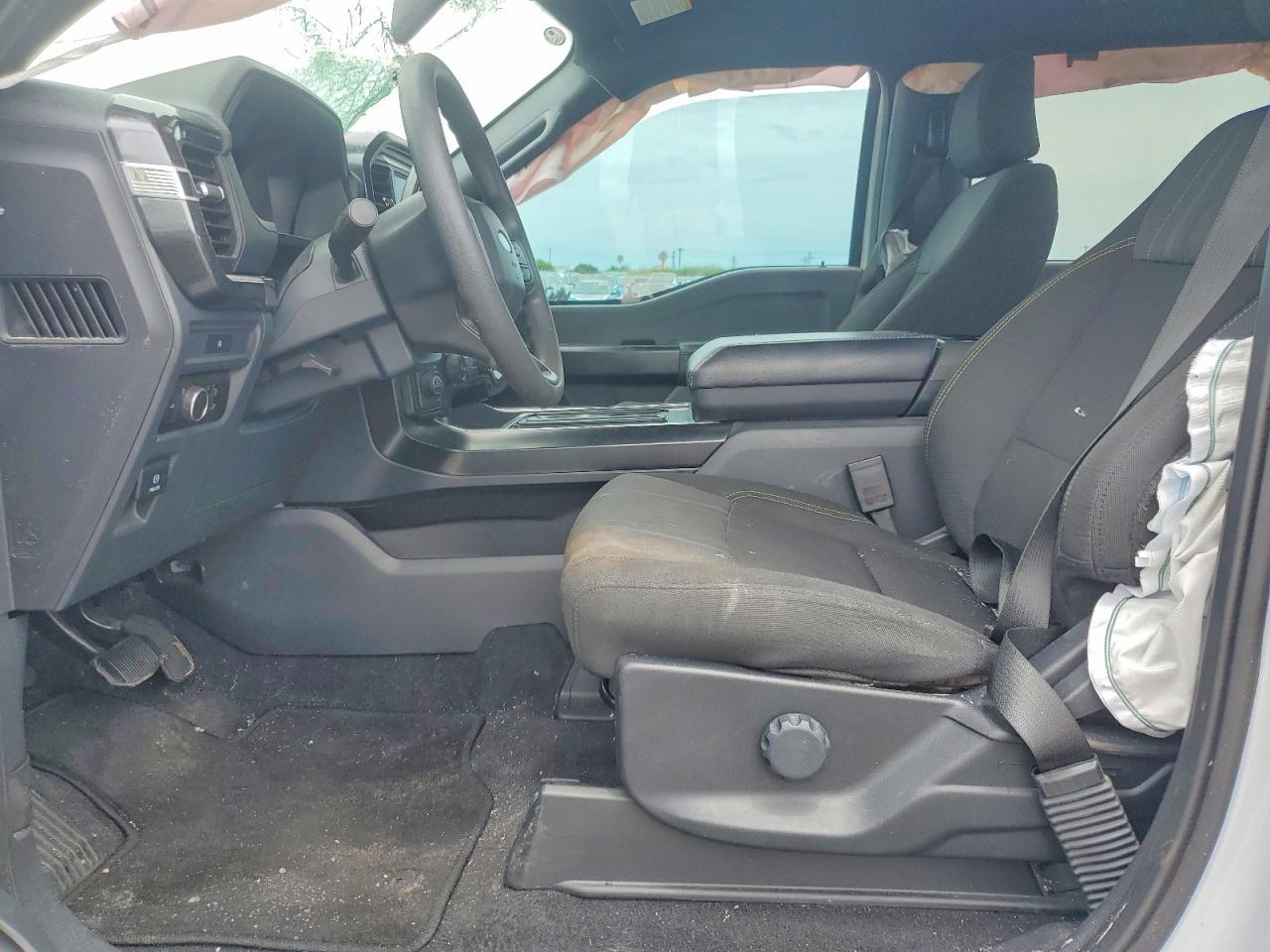 2025 Ford F150 Stx - Фото 7