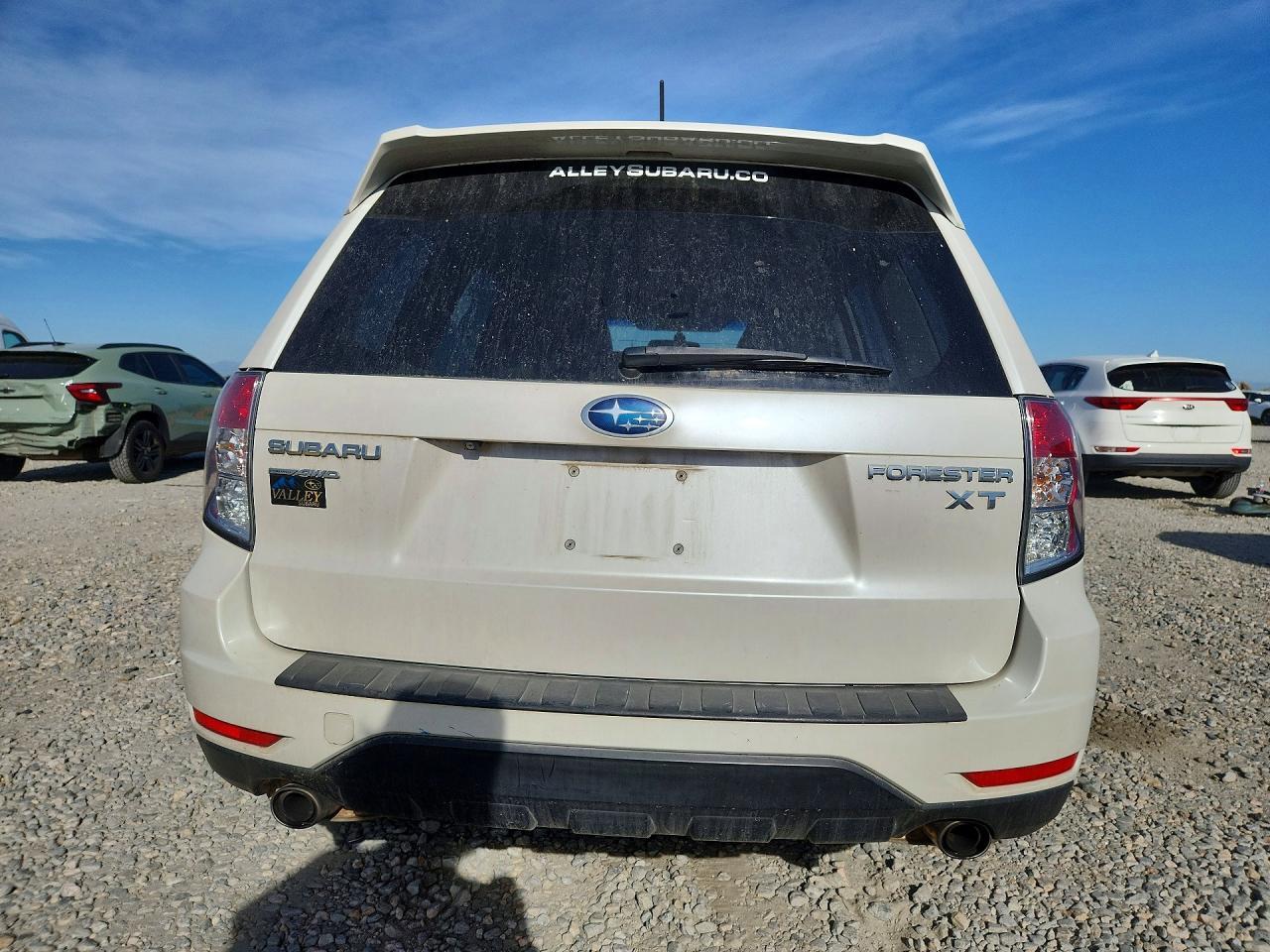 2011 Subaru Forester Touring - Фото 6